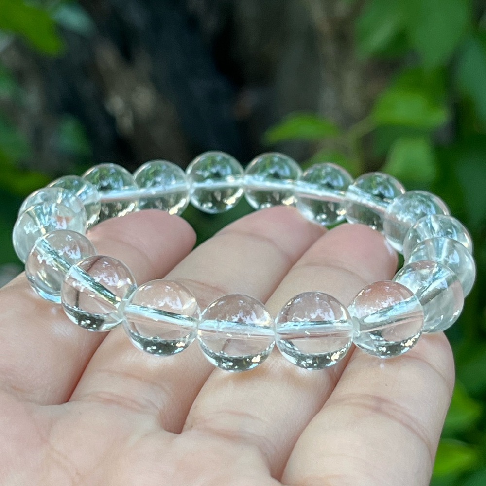 9.5mm stretchable clear‎ quartz bracelet